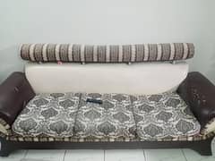 sofa set sale condition  picture main Nazar arhi hai