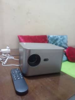 magicubic hy350  Android Projector
