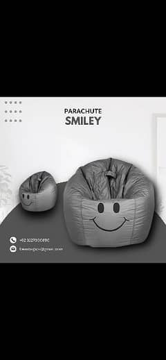 Parachute smiley bean bag