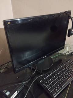 Smart PC with complete accessories for Sale