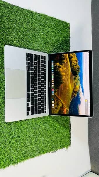 MacBook air m1 128gb exchange possible with ipad pro m1 256gb 8