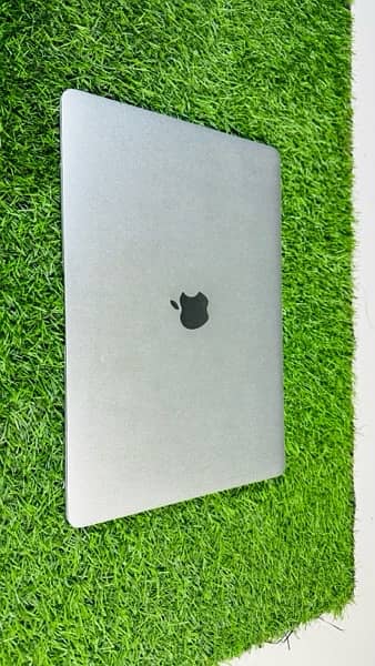 MacBook air m1 128gb exchange possible with ipad pro m1 256gb 9