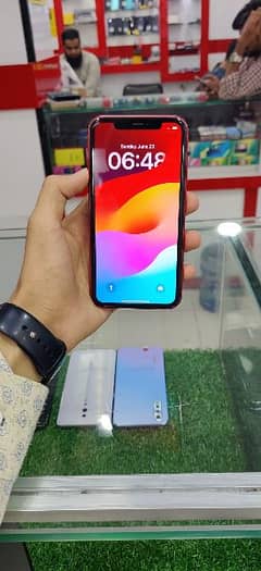 iPhone 11 128gb Approved red edition good BH orginal condition.