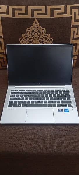 HP EliteBook in excellent condition for sale 0