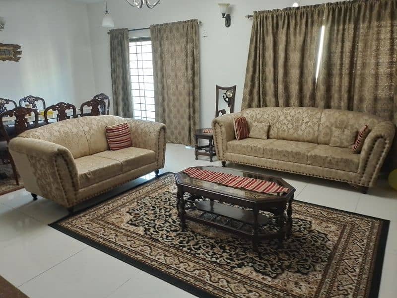 Sofa set with dewan 5