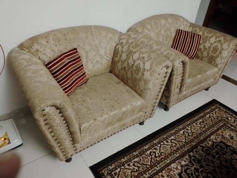 Sofa set with dewan 14