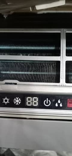 gree 1.5 ton dc inverter ac heat and cool