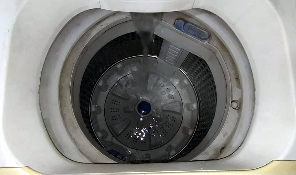 kheraab  Samsung automatic washing machine 8Kg capacity 7