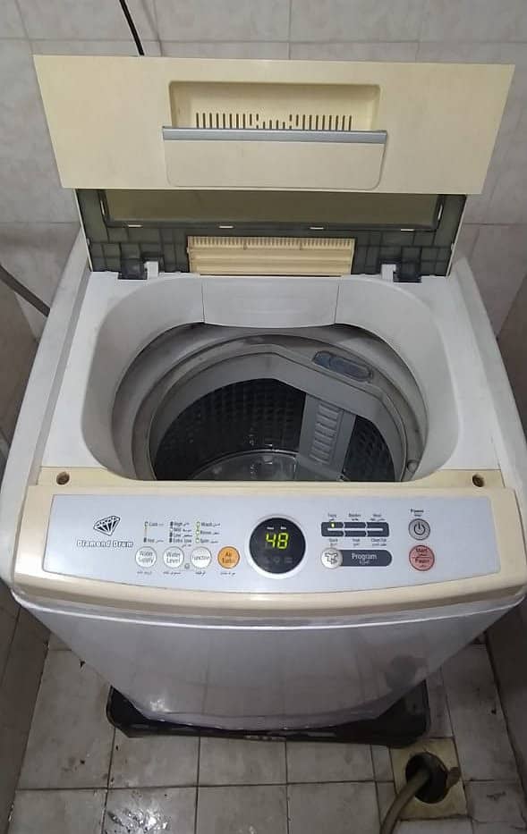 kheraab  Samsung automatic washing machine 8Kg capacity 11