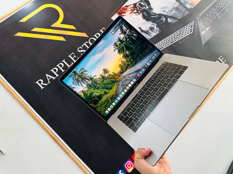 APPLE MACBOOK PRO 2019 15'' RETINA DISPLAY 6