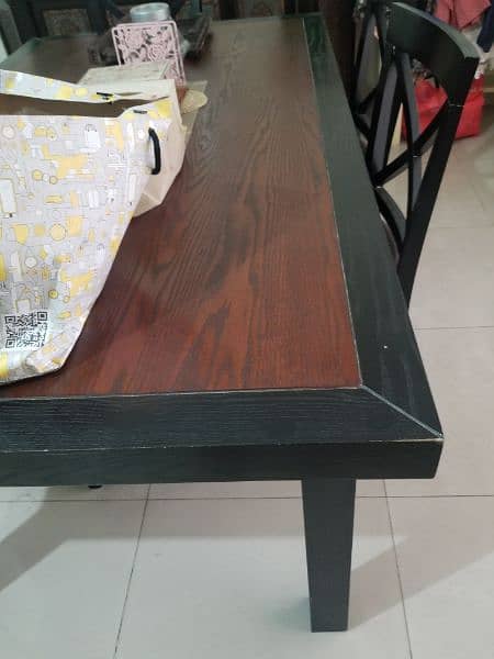 habbit dining table 0