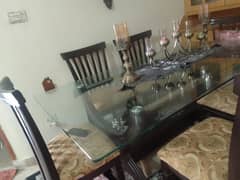 6 seater dinning table with chairs