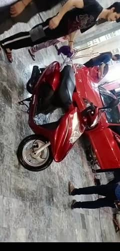 United 100cc scooty for sale in Lahore
