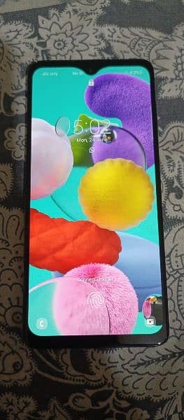 Samsung Galaxy a51 10 by 9 condition all oky mobile 0