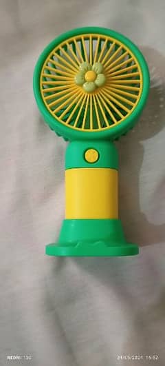 mini handheld fan with cable