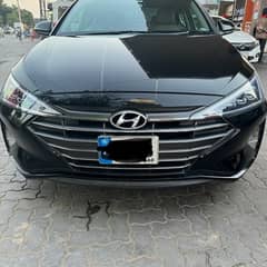 Hyundai Elantra 2021