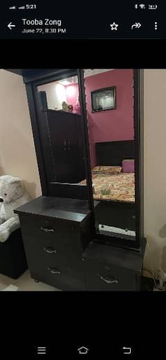 Dressing table for urgent selling
