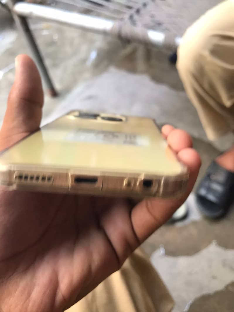 Infinix smart 8 lush condition 10/10 4+4/64 0