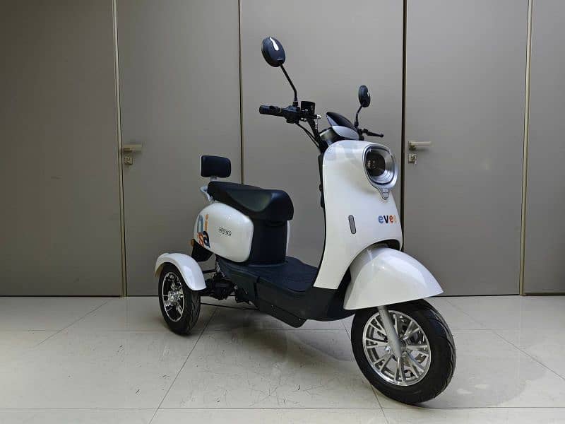 Evee Electric Scooty Nisa 3 Wheeler 2024 New Zero Meter 5