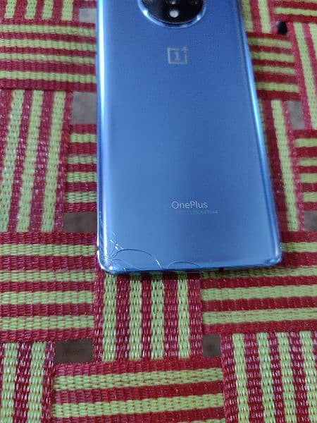 OnePlus 7T 2