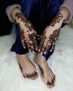 mehndi artist