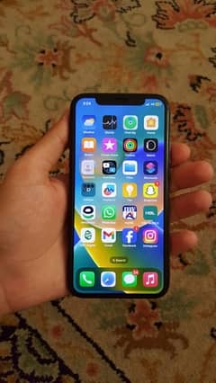 iPhone X (256GB)