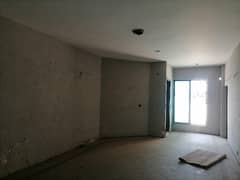 Affordable Prime Location Office For rent In Gulberg