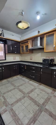 3 BED DD FLAT FOR SALE IN GULSHAN E IQBAL BLOCK 13/A