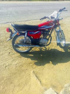 Honda 125cc Bike with complete file