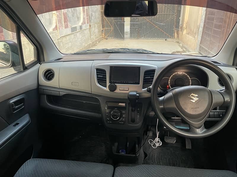 Suzuki Wagon R 2015 8