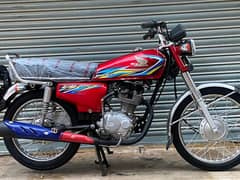 HONDA 125 MODEL 2018 RED COLOUR RAHIM YAR KHAN NUMBER