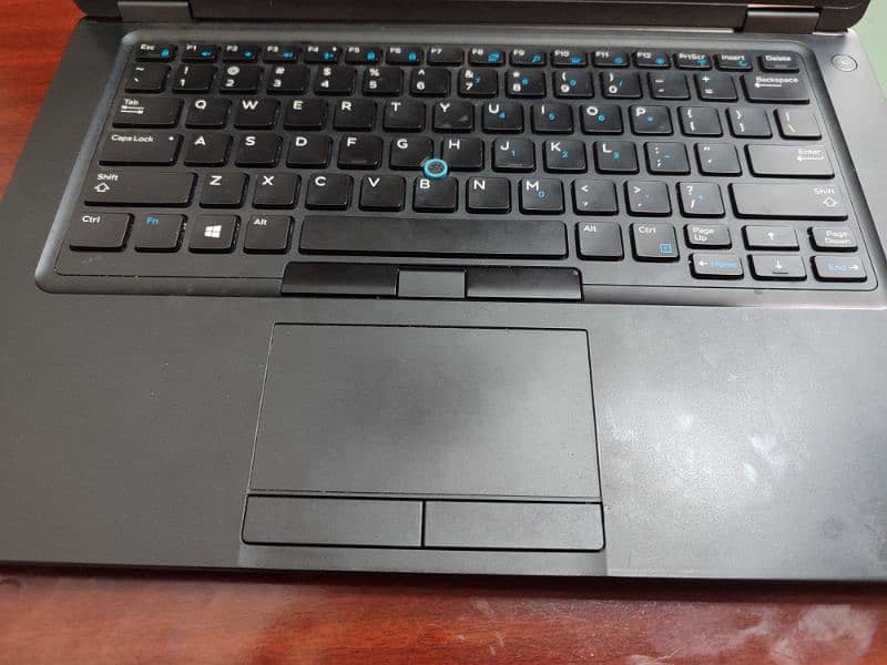 Dell Laptop Latitude 5490 0