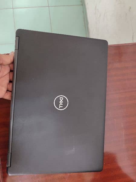 Dell Laptop Latitude 5490 1