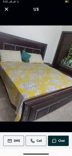 bed dressing and sidetable set