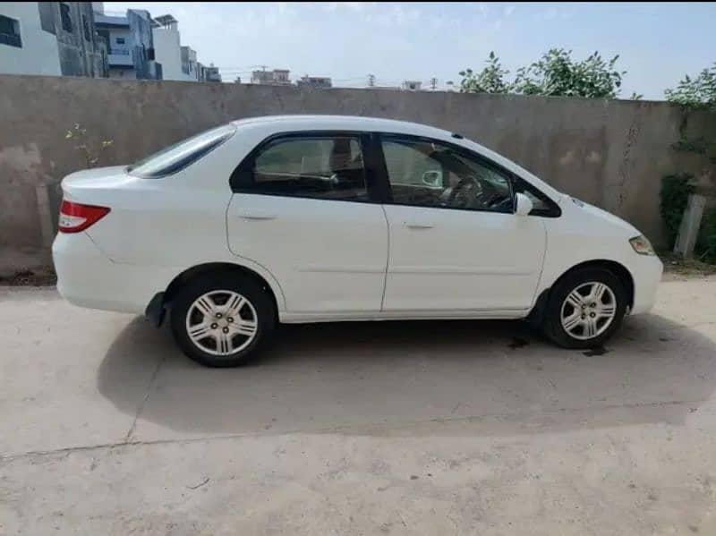 Honda City IDSI 2004 6