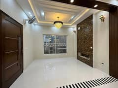 3 Years Installments Plan 5 Marla Brand New House For Sale In Park View City