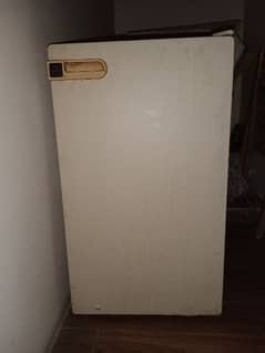 Dawlance room fridge for sale