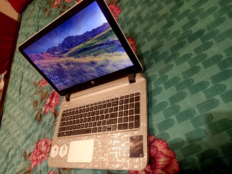 Laptop, Core I7, HP Pavilion 15 Notebook PC, 0