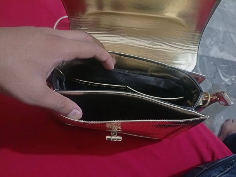 Stylo Golden Premium Hand Bag 2