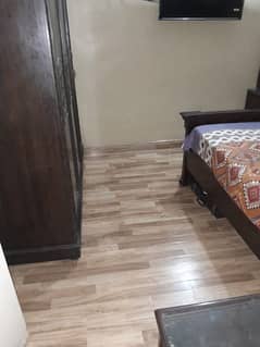 3 Bed DD Flat in Empire Center in Gulistan e jauhar block 20