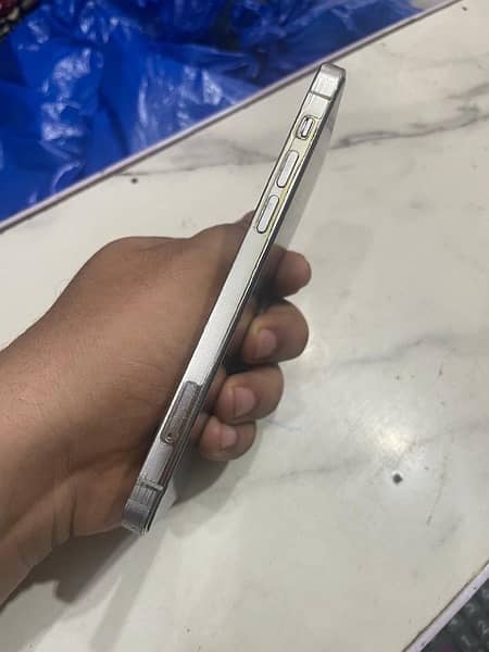 iPhone 12 Pro pta approved 4