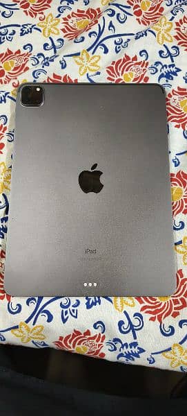 Apple Ipad Pro M1 (11 Inch With Complete Box) 4