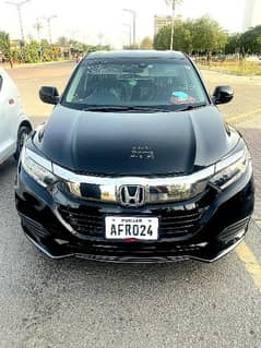 Honda Vezel 2019 ( Total Genuine )