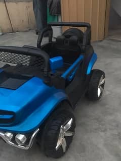 kids rides on jeep remote controlled and rechargeable