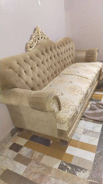 Royal 7 seater  Sofa set for sale 0