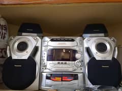 Panasonic Vcd player 5 changer 2 Cassette player Aux Radio