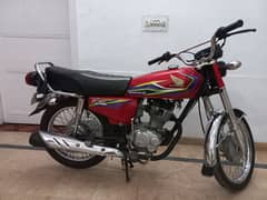 Urgent Sale Honda CG 125 2017 model