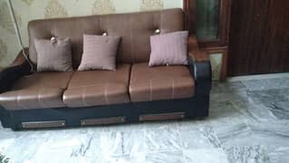 SOFA SET just like new recently bought from habitt