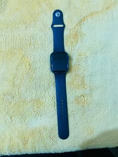 Apple Watch Series 7.