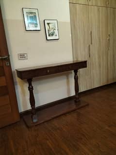 console table